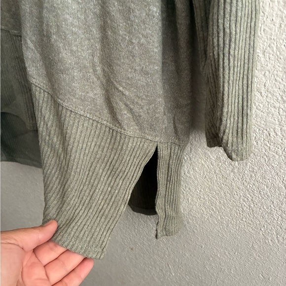 💥Cupio Cozy Green V-Neck Lightweight Long Sleeves Tunic Top M - Picture 6 of 12